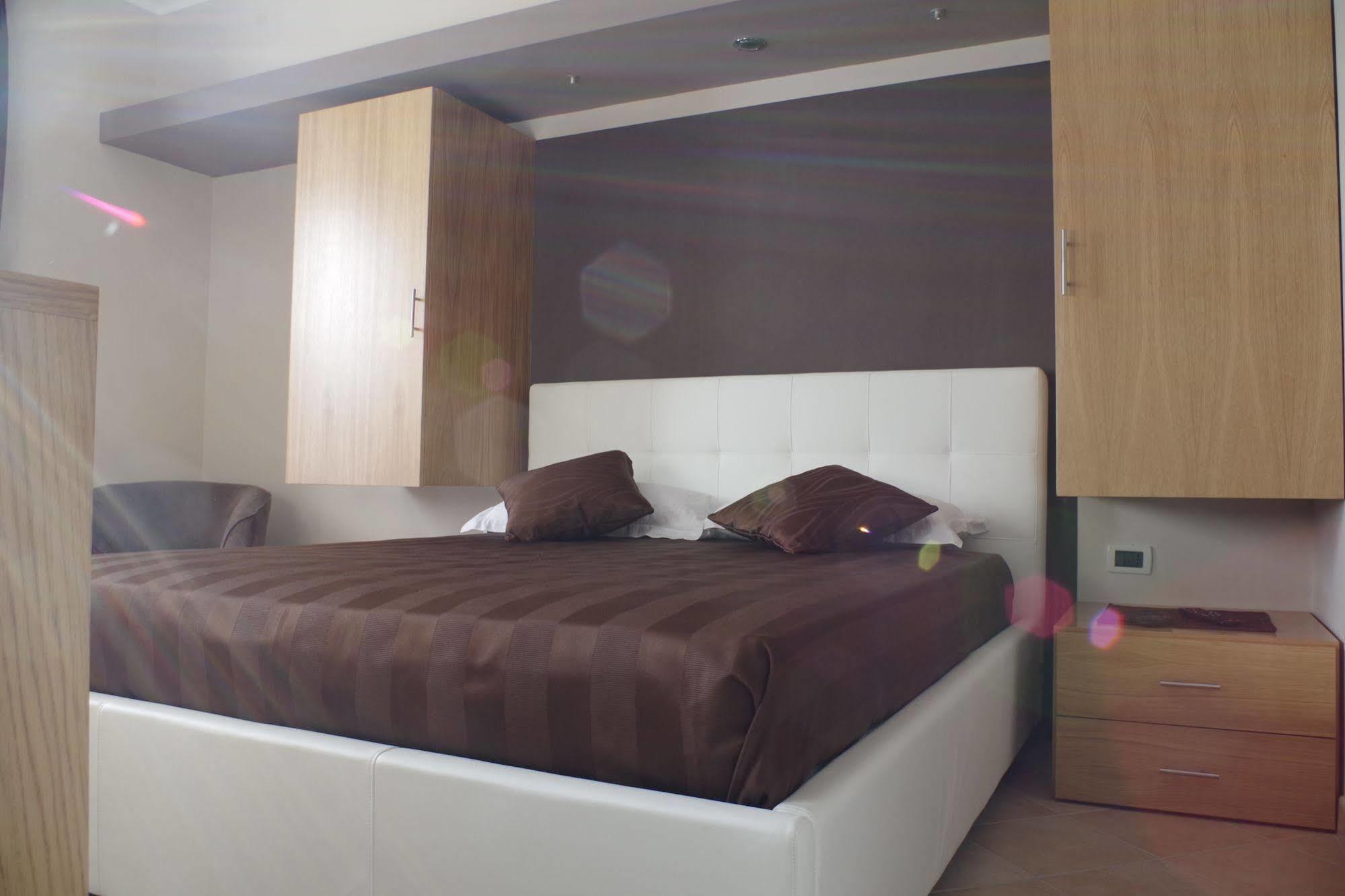 Valentina Bed & Breakfast 3*