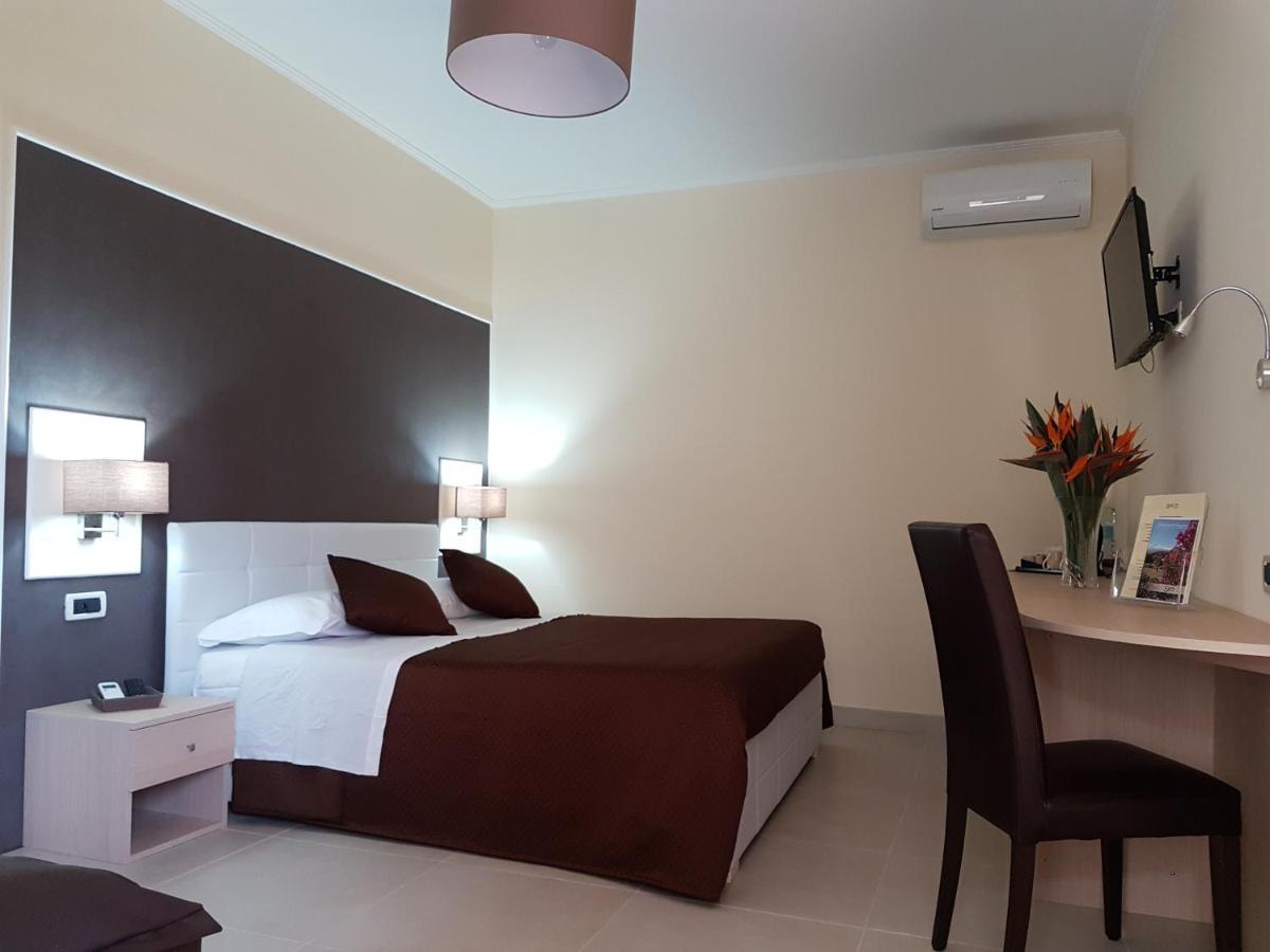 Valentina Bed and breakfast 3*